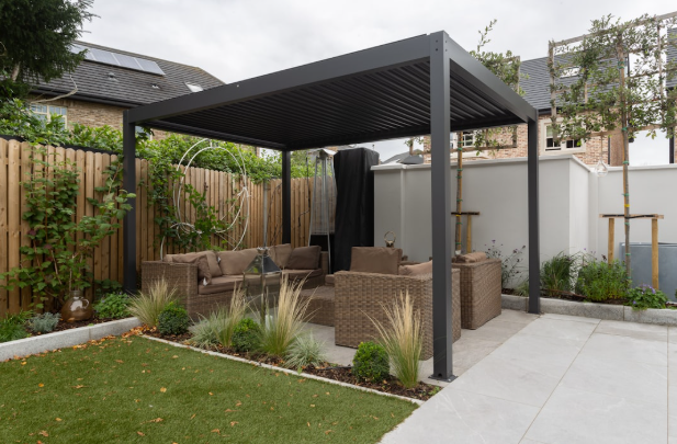 Modern metal pergola with wicker furniture in Fort Worth backyard